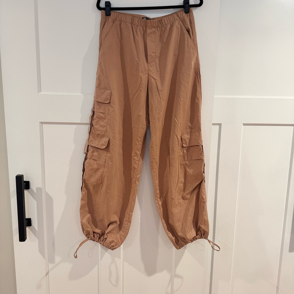Zara‎ Tan Cargo Pants